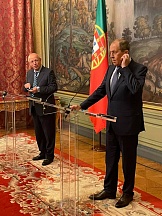 Ministro dos Negócios Estrangeiros da Rússia, Serguei Lavrov, discursa e responde a perguntas de jornalistas em conferência de imprensa conjunta com o Ministro de Estado e dos Negócios Estrangeiros de Portugal, Augusto Santos Silva Ministro dos Negócios Estrangeiros da Rússia, Serguei Lavrov, discursa e responde a perguntas de jornalistas em conferência de imprensa conjunta com o Ministro de Estado e dos Negócios Estrangeiros de Portugal, Augusto Santos Silva