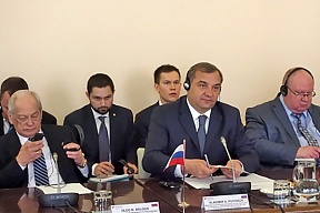 Владимир Пучков и министр экономики Португалии Мануэль Кальдейр Кабрал обсудили сотрудничество в туристической сфере Владимир Пучков и министр экономики Португалии Мануэль Кальдейр Кабрал обсудили сотрудничество в туристической сфере